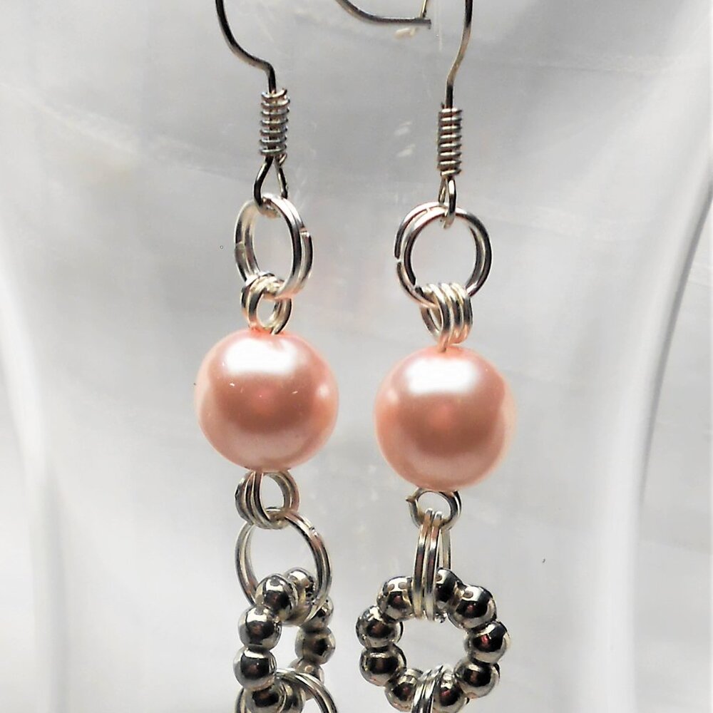 No927 Handmade earrings with acrylic beads and antique silver rings - Picture 2 of 2